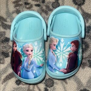CROCS Kids Light Blue Frozen Graphic Clog Sandals